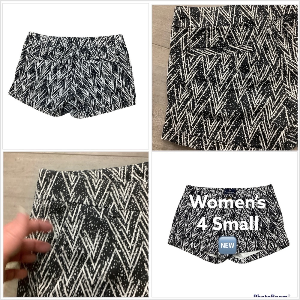 Women's American Eagle Outfitters 4 S Small Black White Khakis Chino Shorts NWOT